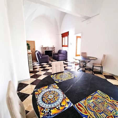 Templari Suite - B&B Mesagne Eksteriør billede